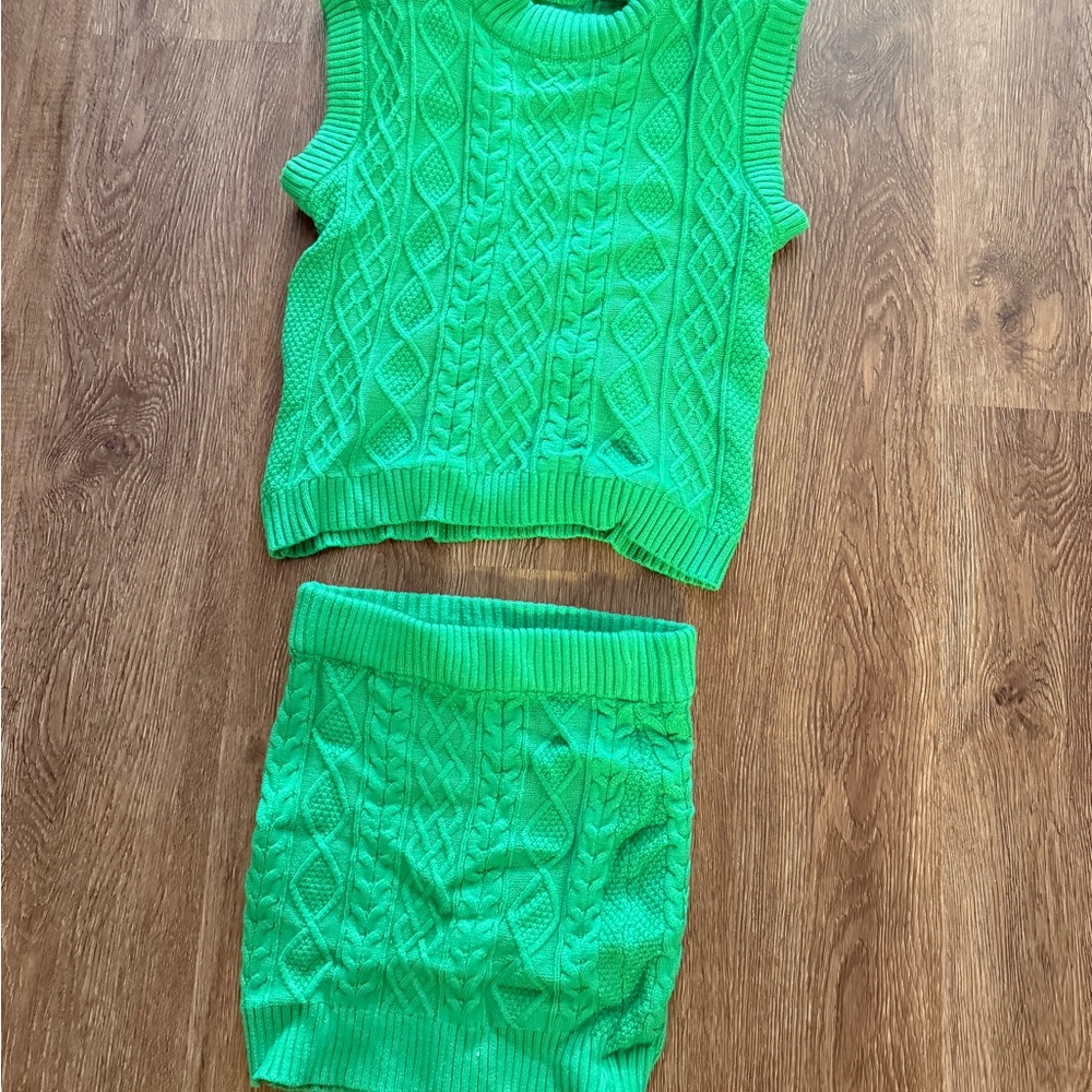 Vibrant Green Cable Knit Sweater Set